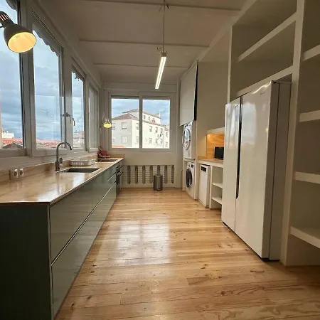 Ybh Pracer 19, D Apartamento *